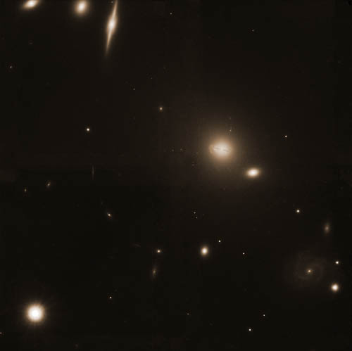 Imagen del cúmulo de galaxias Abell 780.