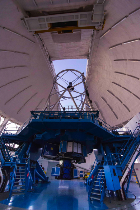 Picture of the GPI on the uplooking port of the Gemini South Telescope.