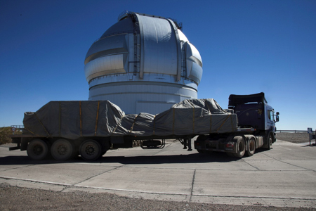 Picture of the Gemini Planet Imager arriving atop Cerro Pachón.