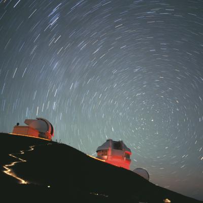 Leonid Meteor Shower over Maunakea